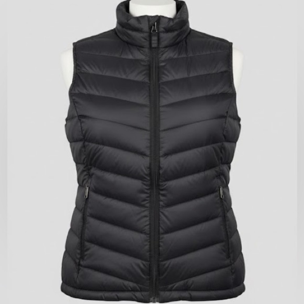 Eastern Mountain Sports Black Packable Puffer Vest size Small